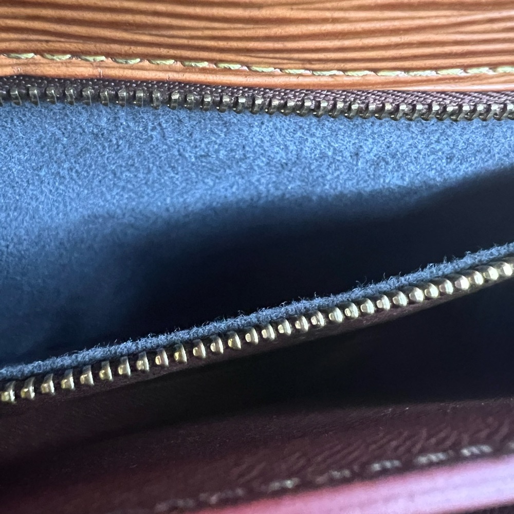 Authentic Preloved Louis Vuitton Pochette Sellier Dragonne Clutch Bag - Picture 6 of 11